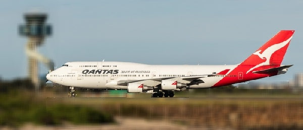 747-400 Qantas "Last Flight" VH-OEE 1/400 [04329]