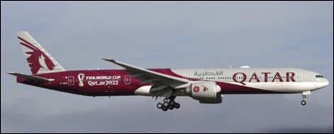 777-300ER カタール航空 特別塗装 「FIFAワールドカップ2022」 A7-BEB 1/400 [04370]