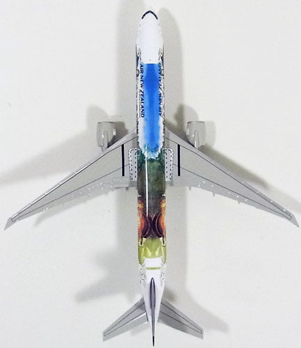 777-300ER Air New Zealand Special Paint "Hobbit" 2012 ZK-OKP 1/500 [0762NZ]