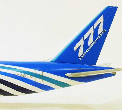 777-200BCF（貨物型） ボーイング社 ハウスカラー 1/200 ※プラ製 [0793GR]