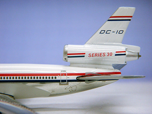 DC-10-10 Douglas House Color N1339U 1/400 [10234]