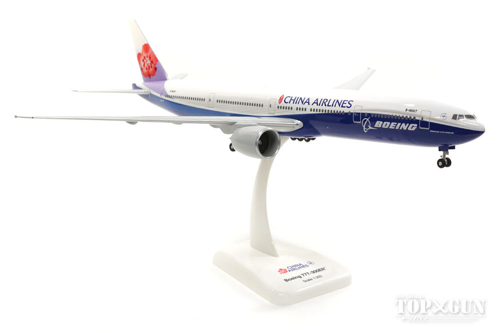 777-300ER China Airlines mixed paint "Boeing color/plum" B-18007 1/200 *Plastic [10529GR]