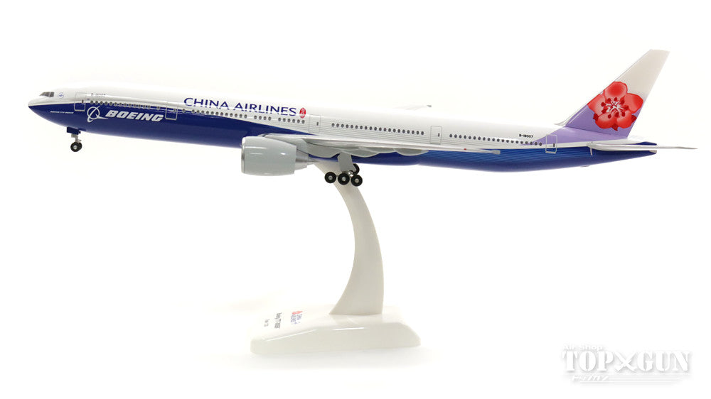 777-300ER China Airlines mixed paint "Boeing color/plum" B-18007 1/200 *Plastic [10529GR]