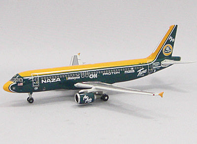 A320 エアアジア 特別塗装「チーム・ロータスF1」 10年 9M-AFY 1/400 [10547]