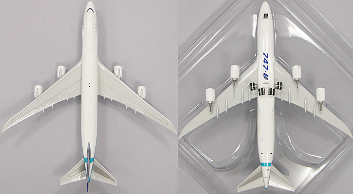 [Pre-order item] 747-8F (cargo type) Boeing house color, flight posture (with stand) N5017Q 1/400 [10553]