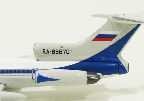 [Pre-order item] Tu-154M Aeroflot Russian International Airlines 00s RA-85670 1/400 [10639]