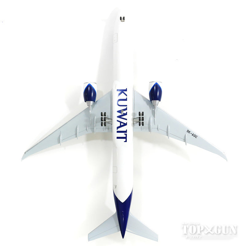 777-300ER Kuwait Airways 9K-AOC 1/200 *Plastic [10680GR]