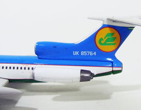 TU-154M ウズベキスタン航空 UK-85764 1/400 [10830]