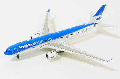 A330-200 Aerolineas Argentinas LV-FNI 1/400 [10929]