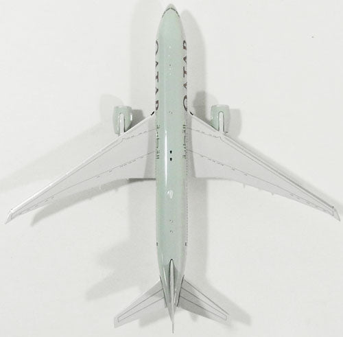 Phoenix 777-200LR カタール航空 特別塗装 「保有100機目記念