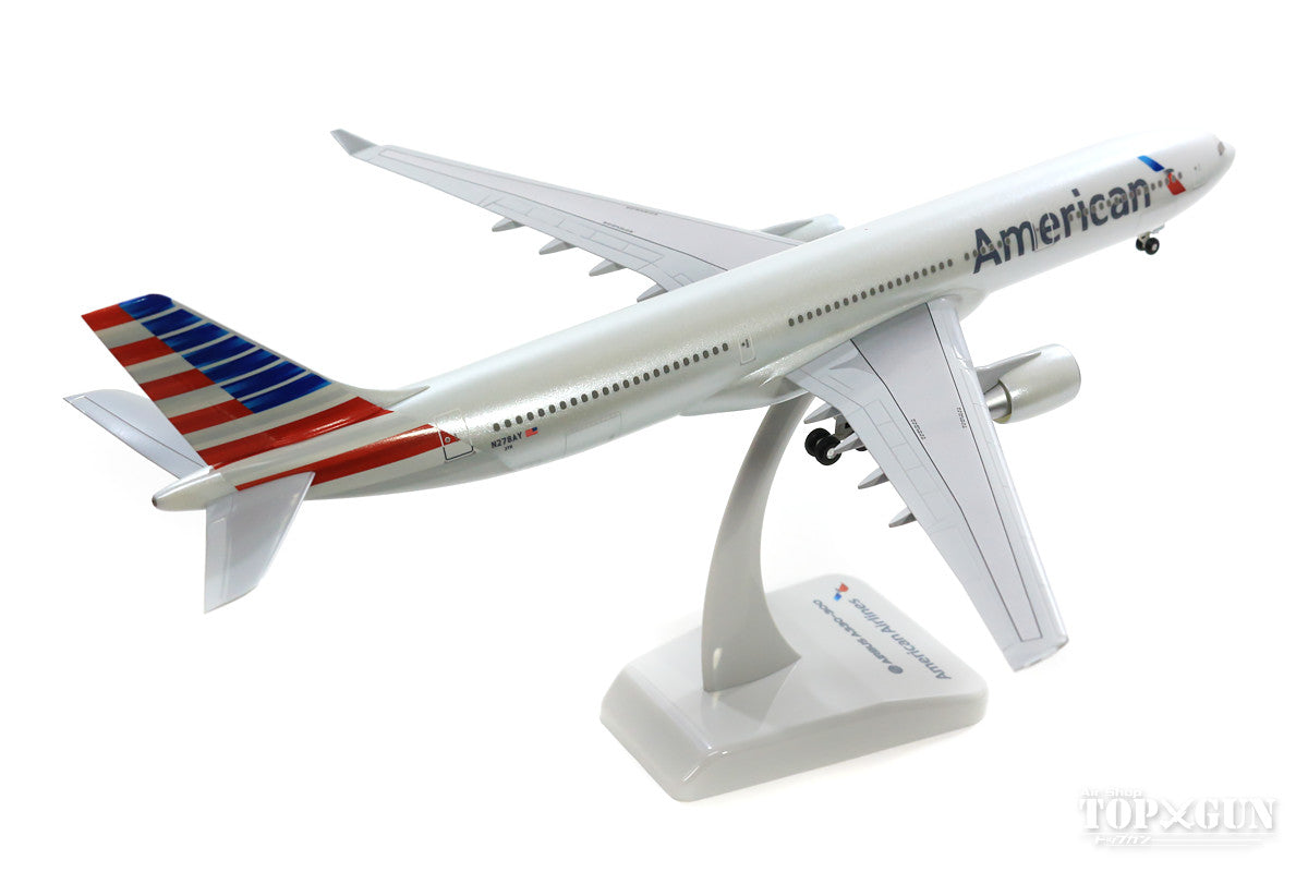 A330-300 American Airlines (gear/stand included) 1/200 *Plastic [10994GR]