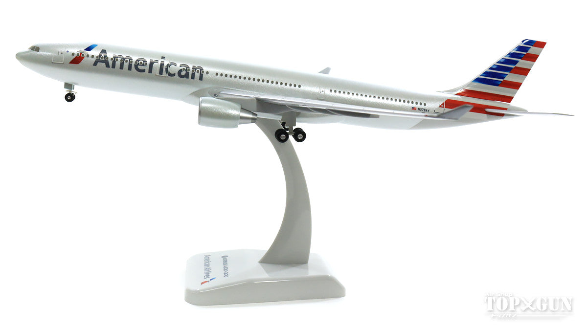 A330-300 American Airlines (gear/stand included) 1/200 *Plastic [10994GR]