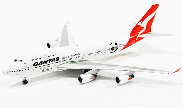 747-400 Qantas special livery "2014 World Cup" VH-OEJ 1/400 [11010]