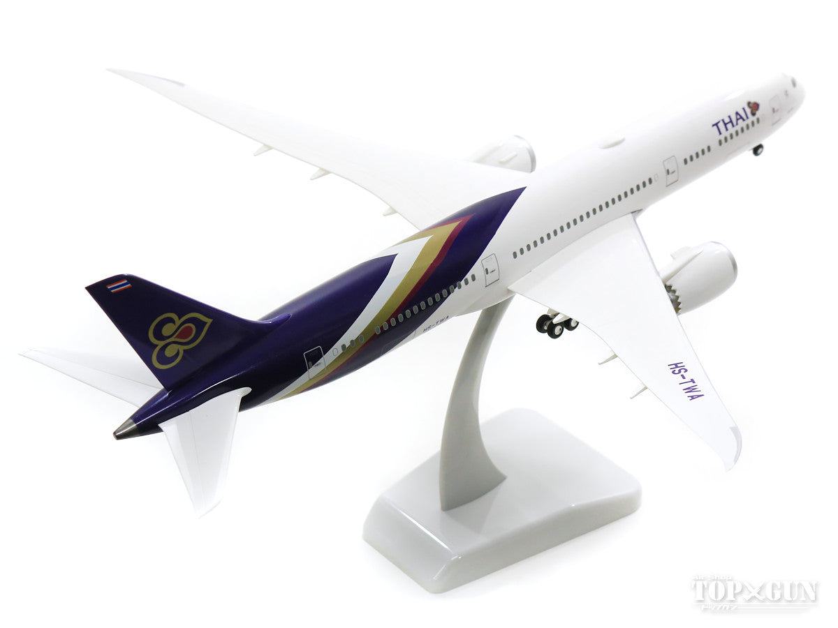 787-9 Thai Airways International HS-TWA with WiFi antenna 1/200 *Plastic [11151GR]