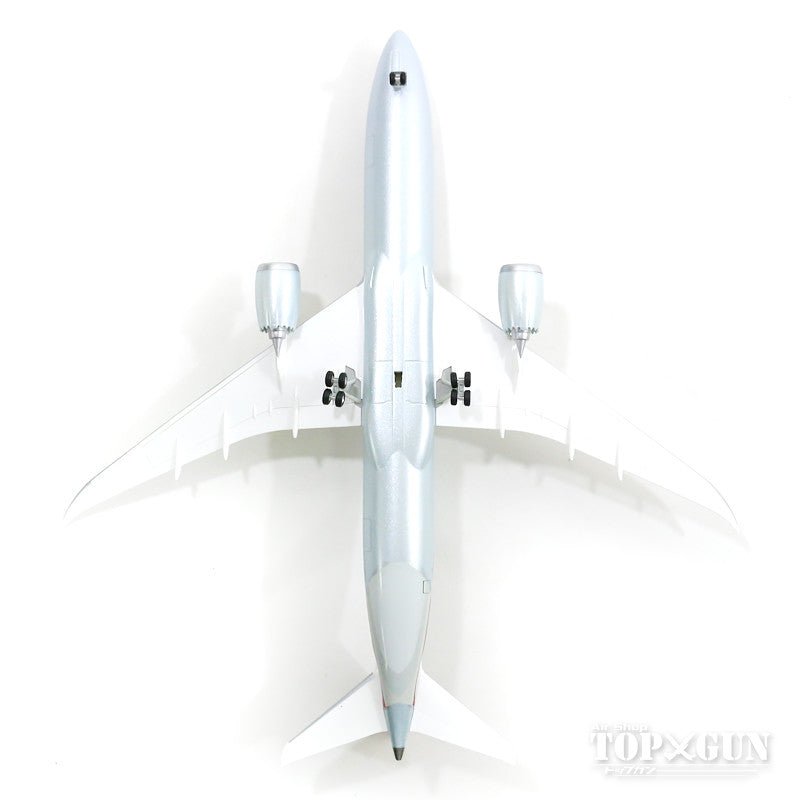 787-9 American Airlines with WiFi antenna 1/200 *Plastic [11199GR]