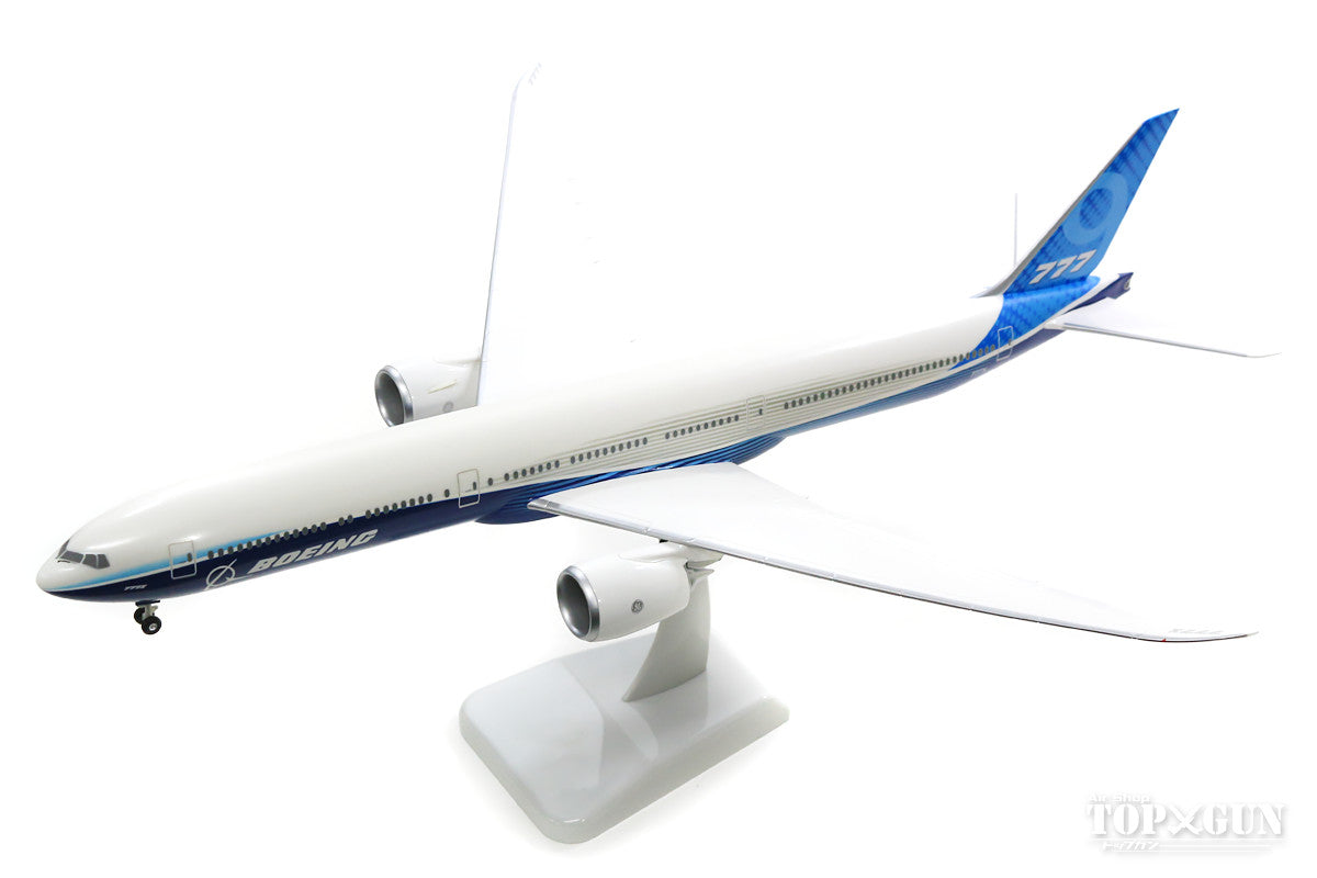 777-9 Boeing House Color 1/200 *Plastic [11304GR]