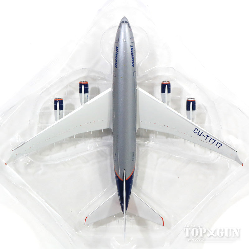 Phoenix IL-96-300 Cubana Airlines (mixed livery with
