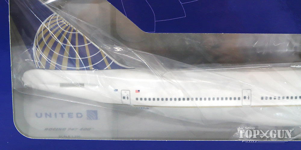 747-400 United Airlines N127UA (gear/stand included) 1/200 *Plastic