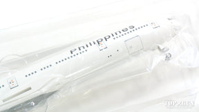 777-300ER フィリピン航空 （スタンド付属）RP-C7772 1/200 ※プラ製 [271054]