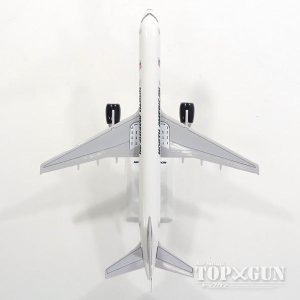 757-200 North American Airlines N750NA (no gear, snap-fit ​​model) 1/200 *Plastic [27355]