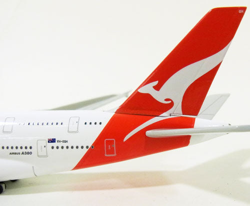 Herpa Wings A380 カンタス航空 VH-OQH 「レジナルド・アンセット」 1