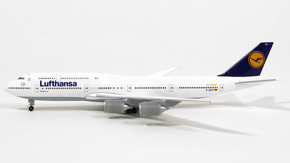 747-8i Lufthansa D-ABYP "1500th aircraft" 1/500 [516068-003]