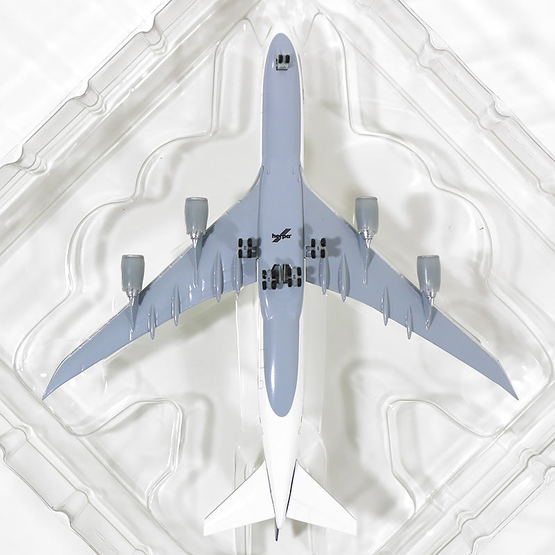 Herpa Wings 747-8i Lufthansa D-ABYP 