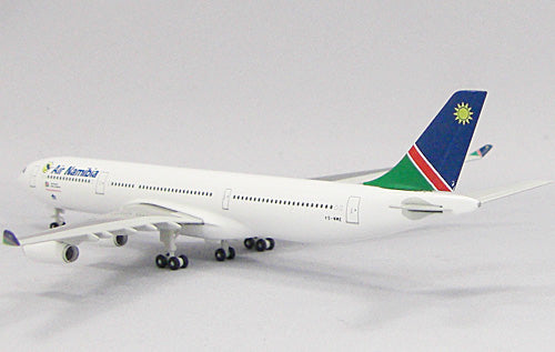 A340-300 Air Namibia V5-NMF 1/500 [517515]