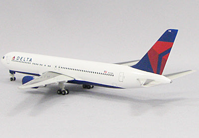 Herpa Wings 767-300ER デルタ航空 N125DL 1/500 [518383]