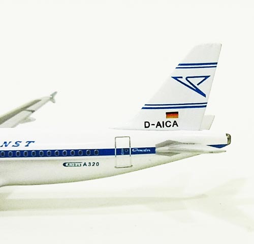 Herpa Wings A320-200 コンドル航空 60年代復刻塗装 11年 D-AICA 1/500