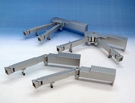 Airport diorama accessories (No. 8) 1- and 2-way boarding bridges, set of 4, 1/500, plastic [519786]