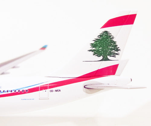 Herpa Wings A330-200 MEA中東航空（レバノン） OD-MEA 1/500 [524117]
