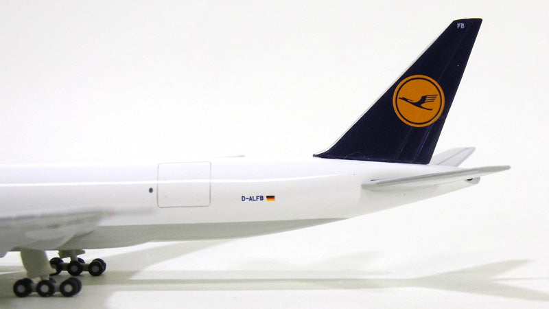 777F (Cargo type) Lufthansa Cargo D-ALFB 1/500 [524292-001]