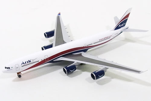 A340-500 Arik Air (Nigeria) CS-TFX 1/500 *Club model [526036]