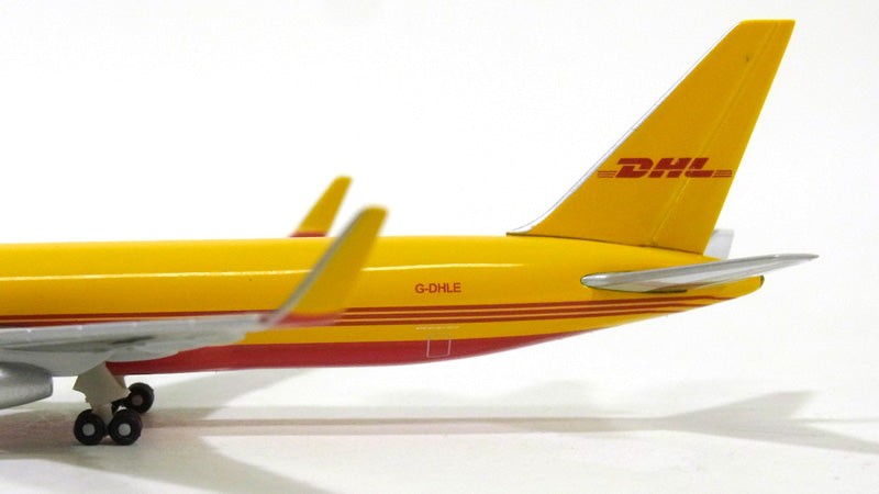 767-300Fw (Cargo type) DHL Air UK (UK) G-DHLE 1/500 [526623]