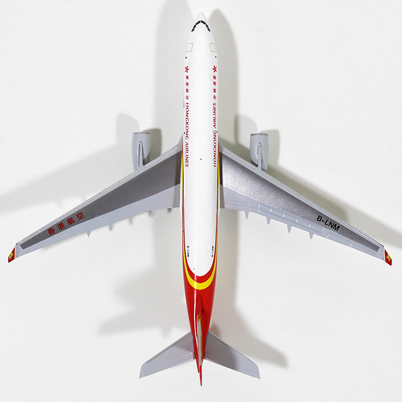 Herpa Wings A330-200F（貨物型） 香港航空カーゴ B-LNW 1/500 [527378]