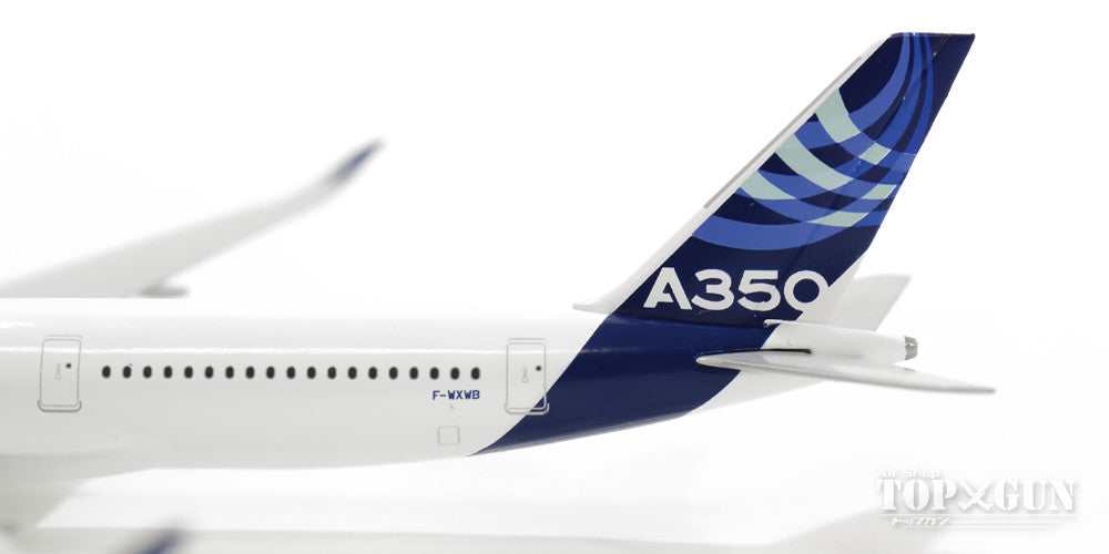 Herpa Wings A350XWB Airbus house color prototype No. 1 F-WXWB 1