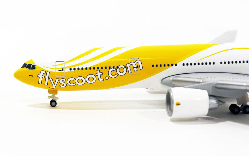 777-200ER Scoot 9V-OTA 1/500 [527859]