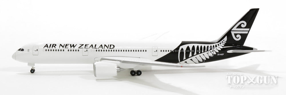 787-9 Air New Zealand ZK-NZF 1/500 [527873]