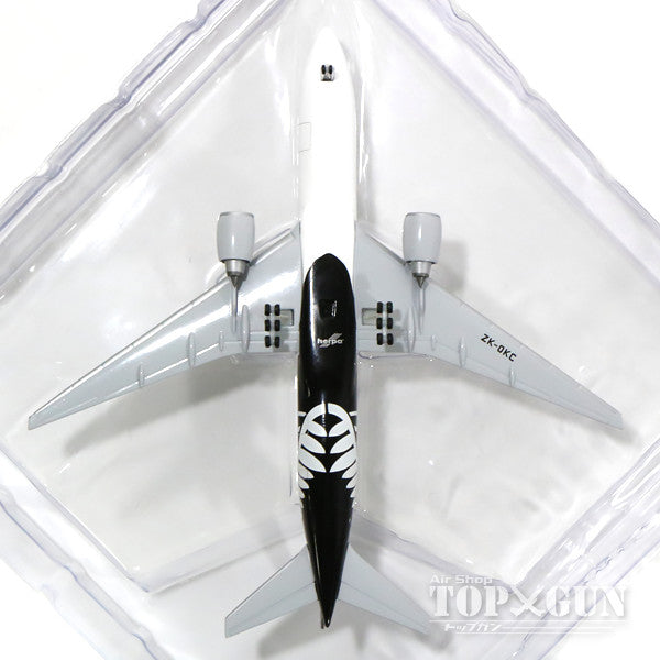 777-200ER Air New Zealand ZK-OKC 1/500 [528450]