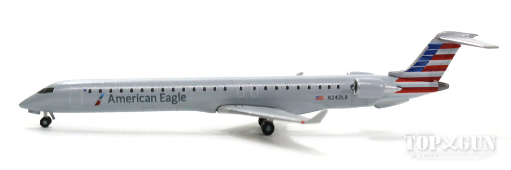 CRJ-900ER American Eagle (Mesa Airlines) N242LR 1/500 [528856]