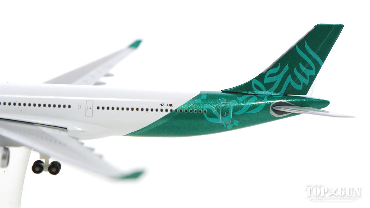 Herpa Wings A330-300 Saudi Arabian Airlines Herpa Wings A330-300 Saudi Arabian Airlines