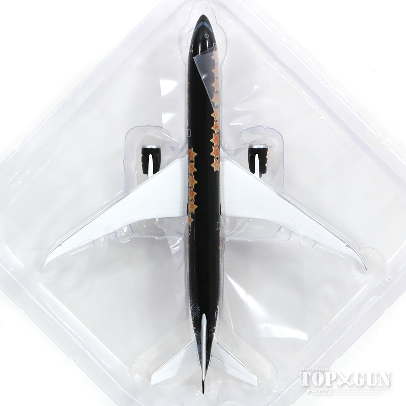 787-10 Dreamliner 2018 Christmas Model 1/500 [531740]