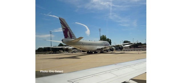 747-8 BBJ Qatar Amiri Flight VIP aircraft A7-HHE 1/500 [533935]