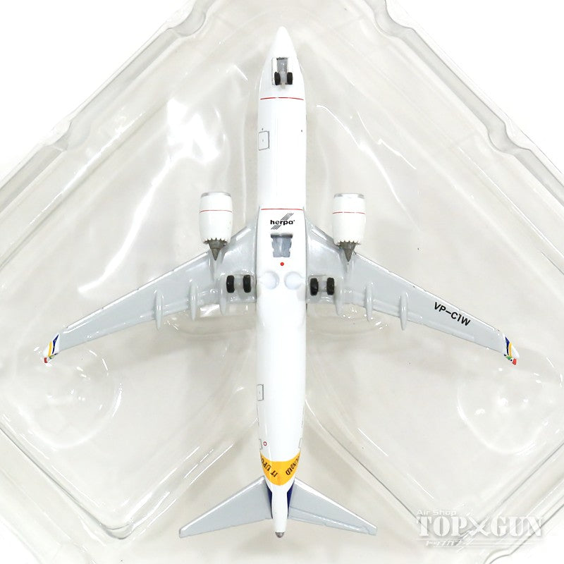 737 MAX 8 Cayman Airways VP-CIW 1/500 *Club Model [534024]