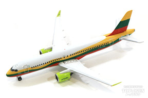 A220-300 エアバルティック 「Lithuania」 YL-CSK 1/500 [534123]