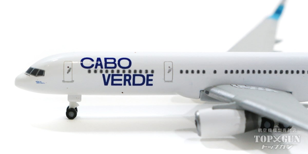 757-200 TACV Cabo Verde Airlines "Praia de Santa Maria" D4-CCF Island of Sal colors 1/500 [534581]