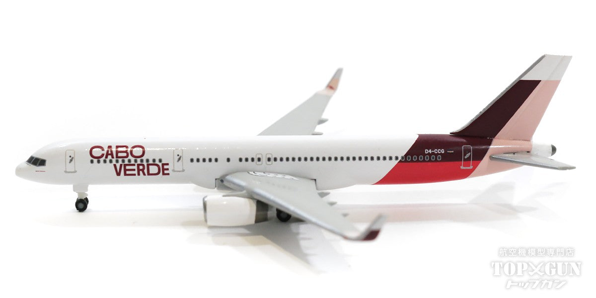 757-200 TACV Cabo Verde Airlines "Baia de Tarrafal" D4-CCG Island of Santiago colors 1/500 [534598]