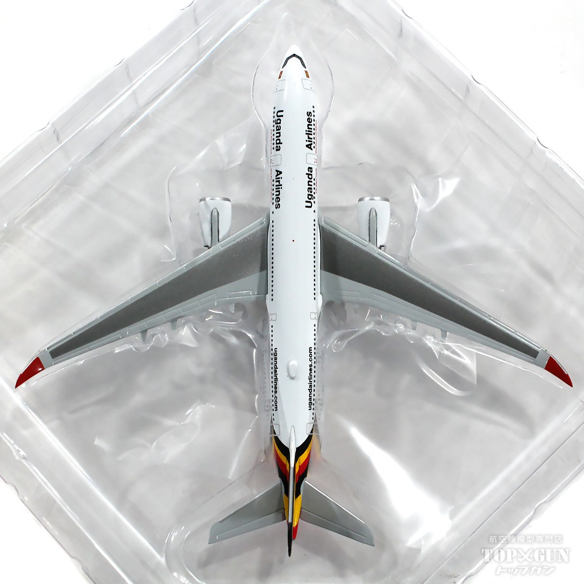 Herpa Maquette Avion Qantas Airbus A330-200 Pride is in The Air, echelle 1/ 200, Snap-fit Model, pièce de Collection, d'avion avec Support, Figurine Plastique Herpa Maquette Avion Qantas Airbus A330-200 Pride is in The Air, echelle 1/ 200, Snap-fit Model, pièce de Collection, d'avion avec Support, Figurine Plastique