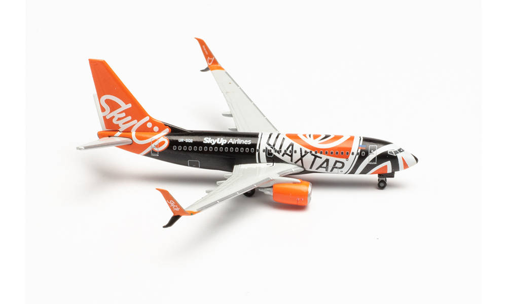 [Pre-order item] 737-700WL SkyUp Airlines (Ukraine) Special paint "FC Shakhtar Donetsk" UR-SQE 1/500 [535731]